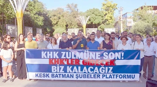 ADALET BAKANLIĞI &Ouml;N&Uuml;NDE EYLEM &Ccedil;AĞRISI