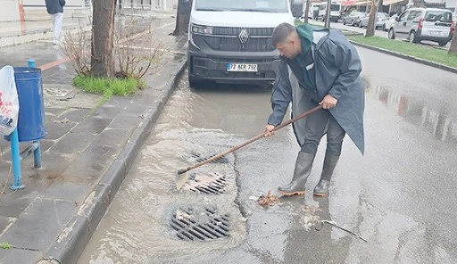 BASKİ YAĞIŞLARA KARŞI ALARMDA