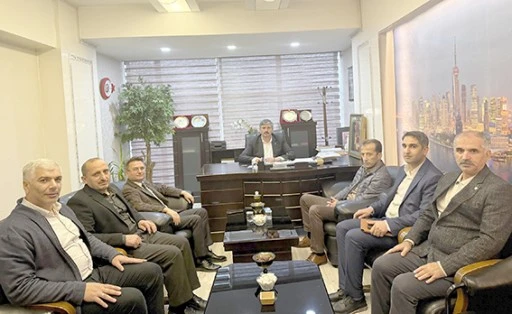 “ESNAFLARIMIZI KALKINDIRMALIYIZ”