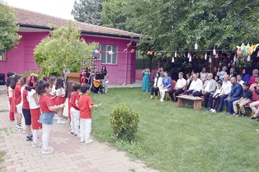 MİMAR SİNAN ANAOKULUNDA A&Ccedil;IK HAVA SINIFI A&Ccedil;ILDI