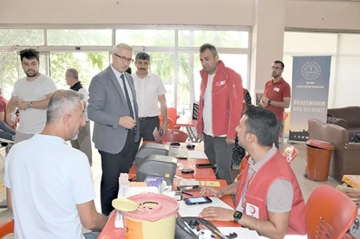 MİLL&Icirc; EĞİTİM&rsquo;DEN ANLAMLI DESTEK