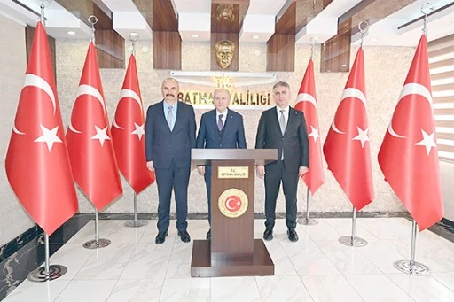 BAKAN YARDIMCISI SUVER&rsquo;DEN VALİ CANALP&rsquo;E ZİYARET