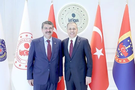 MİLLETVEKİLİ NASIROĞLU’NDAN BAKAN YERLİKAYA’YA ZİYARET