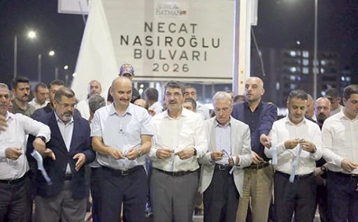 NECAT NASIROĞLU BULVARI’NIN 1. ETABI ULAŞIMA AÇILDI