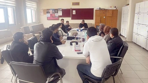 TAKİP SİSTEMİ DEĞERLENDİRME TOPLANTILARI S&Uuml;R&Uuml;YOR