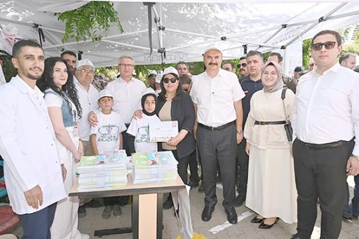 SAĞLIKLI &Ccedil;OCUK, SAĞLIKLI GELECEK İŞ BİRLİĞİ PROTOKOL&Uuml; İMZALANDI