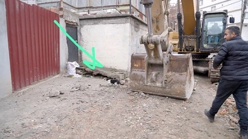 &ldquo;CAN DOSTUMUZ İ&Ccedil;İN YIKIMI DURDURDUK&rdquo;