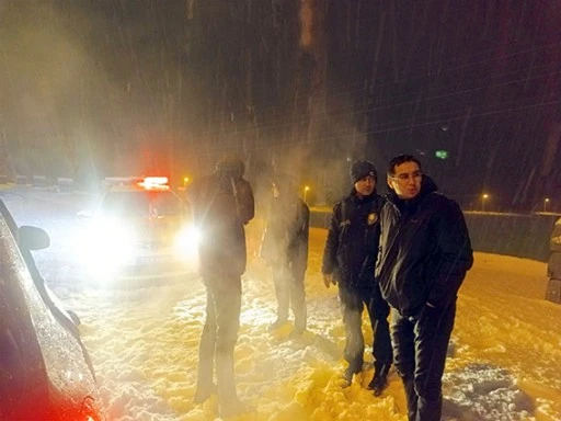 GERC&Uuml;Ş'TE KARLA M&Uuml;CADELE &Ccedil;ALIŞMALARI DEVAM EDİYOR