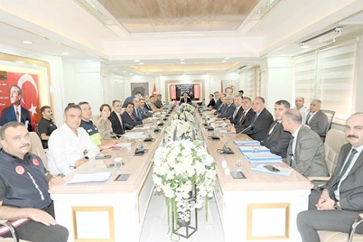 OKUL G&Uuml;VENLİĞİ MASAYA YATIRILDI