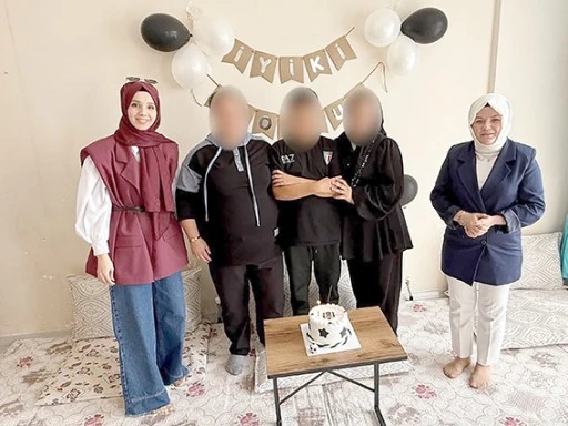 &Ouml;KS&Uuml;Z VE YETİM &Ccedil;OCUKLAR DOĞUM G&Uuml;NLERİNDE YALNIZ BIRAKILMADI