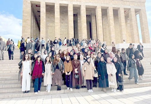 GEN&Ccedil;LERDEN ANKARA&rsquo;YA &Ccedil;IKARMA