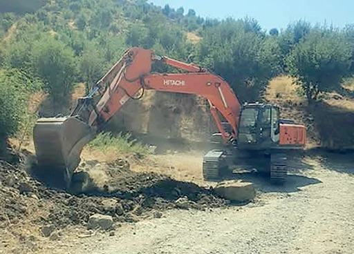 &Ccedil;AĞLI K&Ouml;Y&Uuml;NDE BETON YOL &Ccedil;ALIŞMALARI BAŞLADI