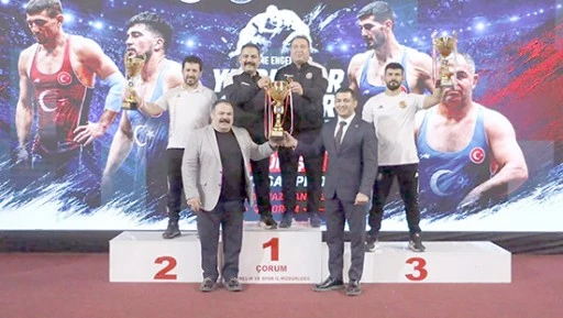 PETROLSPOR&rsquo;DAN G&Uuml;REŞTE T&Uuml;RKİYE &Uuml;&Ccedil;&Uuml;NC&Uuml;L&Uuml;Ğ&Uuml; BAŞARISI