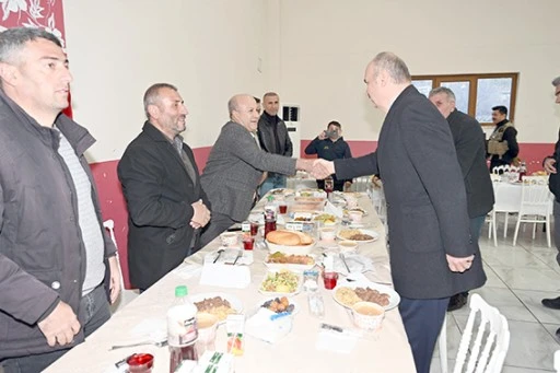 VALİ CANALP, SASON’DA VATANDAŞLARLA İFTAR YAPTI