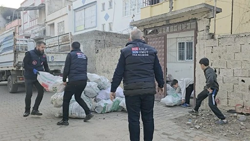 G&Ouml;N&Uuml;LL&Uuml;LER, İHTİYA&Ccedil; SAHİPLERİNİ ISITIYOR