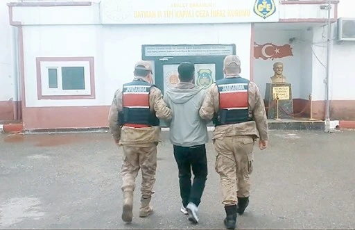 FİRARİ ŞAHIS JASAT OPERASYONUYLA YAKALANDI