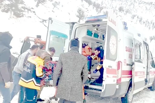 6 SAAT S&Uuml;REN YOL A&Ccedil;MA &Ccedil;ALIŞMASI HAYAT KURTARDI