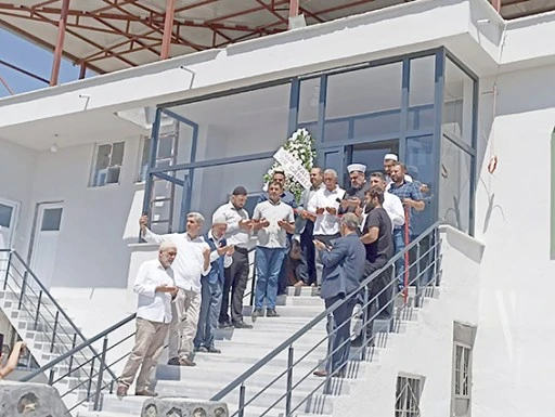 CAMİ VE TAZİYE EVİ DUALARLA A&Ccedil;ILDI