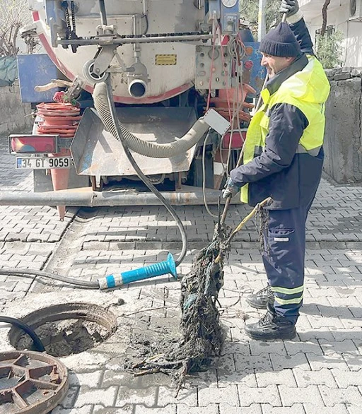 MAZGAL VE BACALARDAN &Ccedil;IKANLAR ŞAŞIRTTI