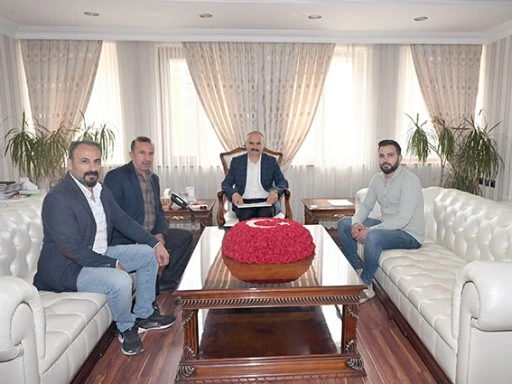 MOBİLYACILAR KOOPERATİFİ Y&Ouml;NETİMİNDEN VALİ CANALP ZİYARET&nbsp;