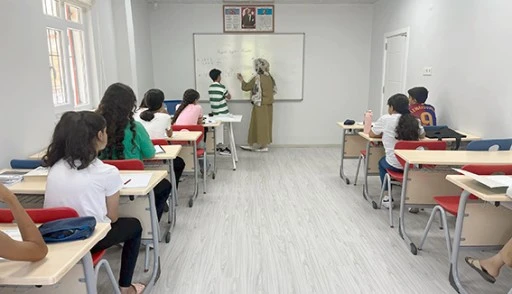 KURSLAR B&Ouml;LGE HALKINA UMUT OLUYOR