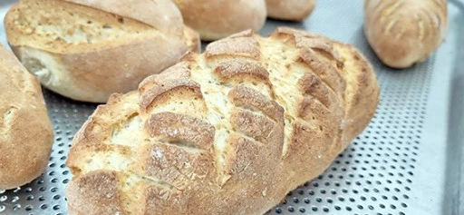 &Ccedil;&Ouml;LYAK HASTALARINA GL&Uuml;TENSİZ EKMEK DESTEĞİ DEVAM EDİYOR