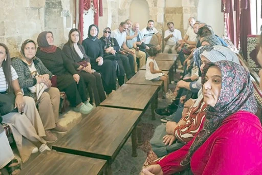 TURİST KAFİLELERİ MOR KURYAKOS MANASTIRI&rsquo;NA AKIN ETTİ