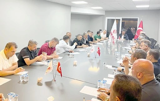 YAPI M&Uuml;TEAHHİTLER BİRLİĞİ YENİ &Ccedil;ALIŞMA OFİSİNİ HİZMETE A&Ccedil;TI