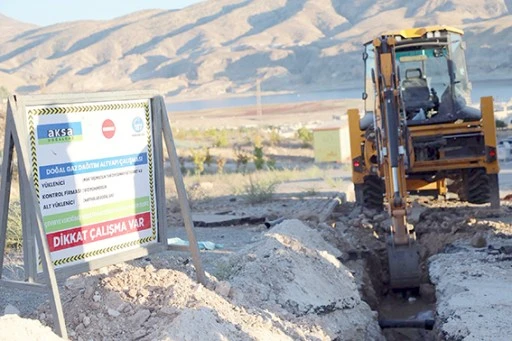HASANKEYF&rsquo;TE DOĞALGAZ ALTYAPI &Ccedil;ALIŞMALARI BAŞLADI