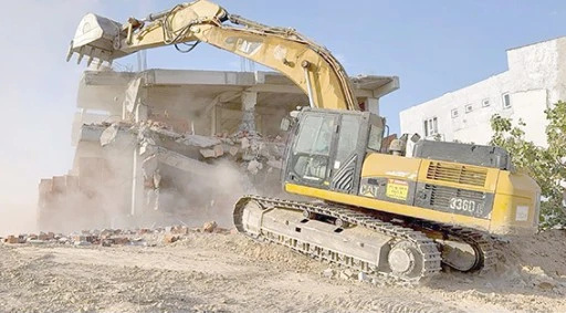 BATMAN BELEDİYESİ KA&Ccedil;AK YAPILARA KARŞI M&Uuml;CADELEYİ S&Uuml;RD&Uuml;R&Uuml;YOR