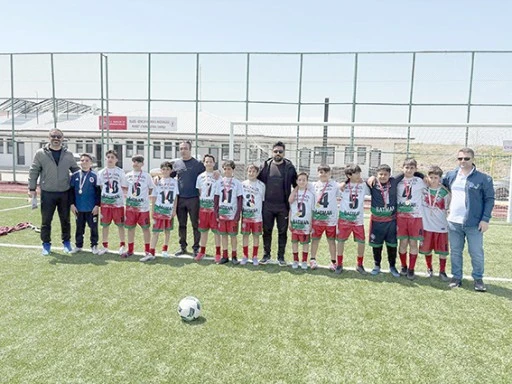 HEDEF YARI FİNAL, G&Ouml;ZLER T&Uuml;RKİYE FİNALİNDE