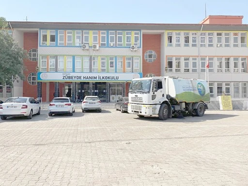 OKULLARDA GENEL TEMİZLİK ÇALIŞMALARI YAPILIYOR