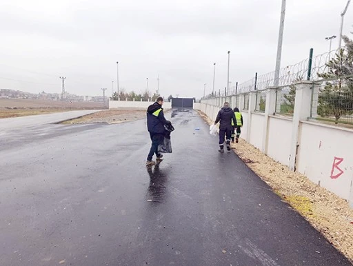 TEMİZLİK &Ccedil;ALIŞMALARI KENT GENELİNDE DEVAM EDİYOR