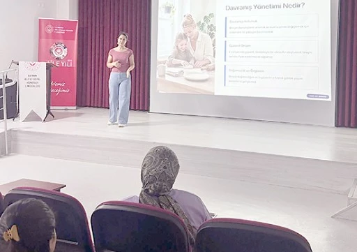BAKIM PERSONELİNE &lsquo;DAVRANIŞ Y&Ouml;NETİMİ&rsquo; EĞİTİMİ