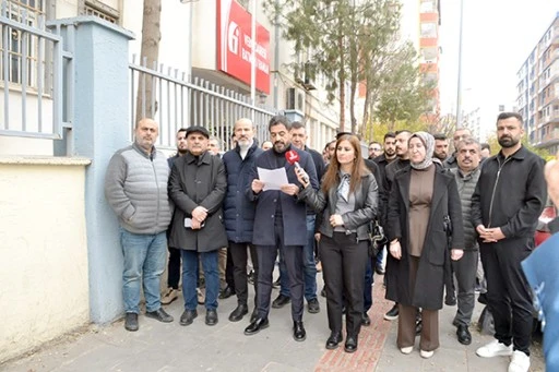 MALİ M&Uuml;ŞAVİRLERDEN EŞ ZAMANLI A&Ccedil;IKLAMA