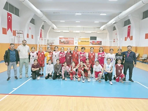 PETROLSPORLU GENÇ YETENEKLER PARKEYE ÇIKIYOR