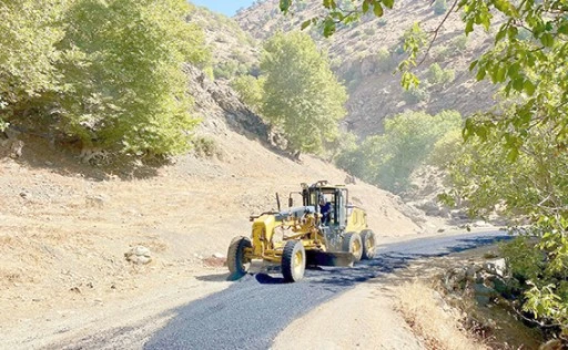SASON&rsquo;DA 113,4 KİLOMETRELİK YOL ONARIMI GER&Ccedil;EKLEŞTİRDİ