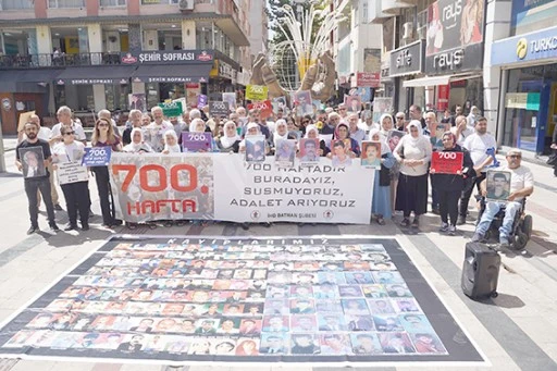 İHD&rsquo;NİN EYLEMİ 700. HAFTAYA ULAŞTI