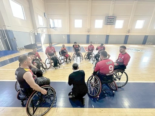 BATMAN ENGELLİLER S&Uuml;PER LİG YOLUNDA DARBE ALDI