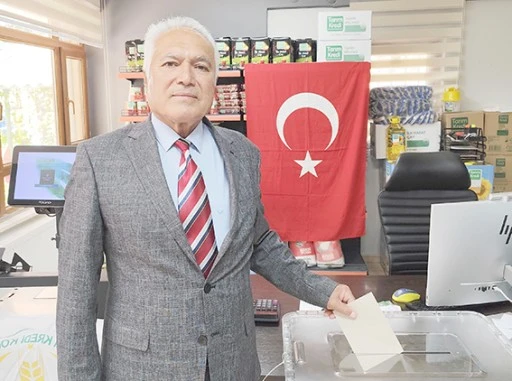 TÜZÜN, TARIM KREDİ’DE GÜVEN TAZELENDİ