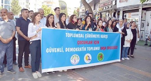 “ÇOCUKLARIN GELECEĞİ İÇİN BURADAYIZ”