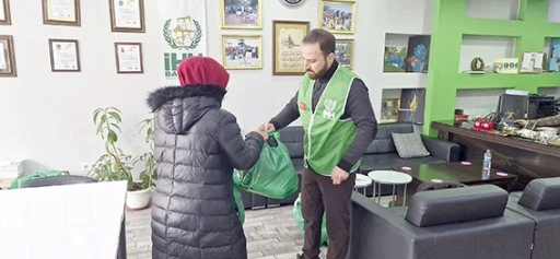 İHH ZORLU KIŞTA ANLAMLI DESTEK