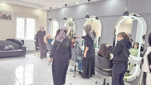 BİLMEK MERKEZLERİNDE BAYRAM HAZIRLIKLARI BAŞLADI