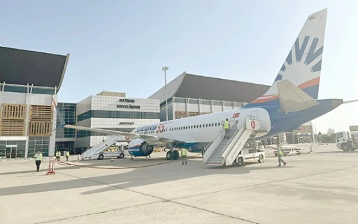 HAVALİMANI YAZ TARİFESİNE GE&Ccedil;İYOR