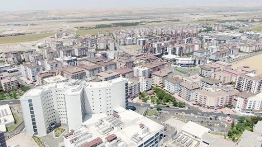 M&Uuml;KELLEF SAYISI HER GE&Ccedil;EN G&Uuml;N ARTIYOR