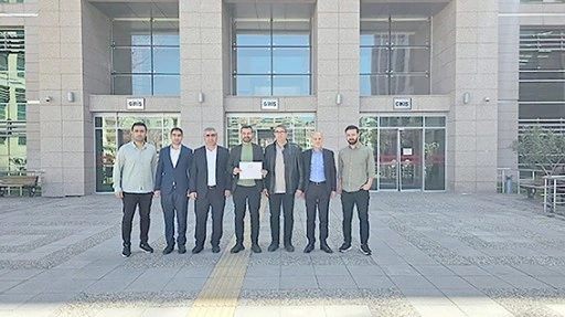 İBRAHİM R&Uuml;ZG&Acirc;R, MAZBATASINI ALDI