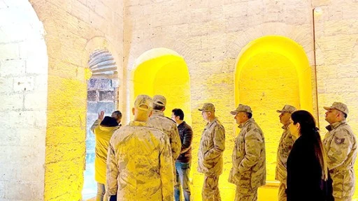 JANDARMA DENETLEME HEYETİ MOR KURYAKOS MANASTIRINI GEZDİ