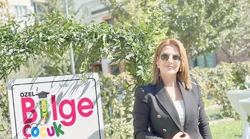 EĞİTİMDE KADIN GİRİŞİMCİLİĞİNİN Y&Uuml;KSELEN İSMİ: TUBA AKSOY