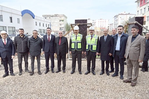 “BATMAN, BİRİNCİ SAĞLIK HİZMETLERİNDE ORTALAMANIN ÜZERİNDE”