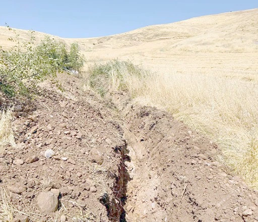 BEYBAĞI K&Ouml;Y&Uuml;&rsquo;NE 2 KİLOMETRELİK YENİ İ&Ccedil;ME SUYU HATTI